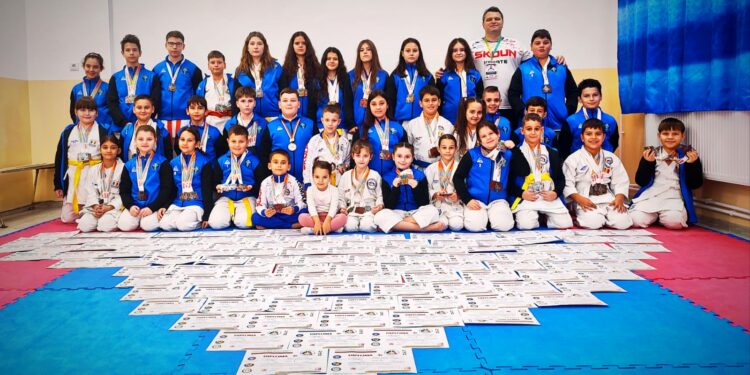 CAMPIONATUL NATIONAL DE KARATE SKDUN